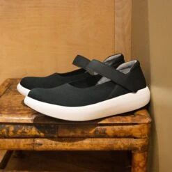 Front Page -ALEGRIA Sales Store 0000 OLI 111 3